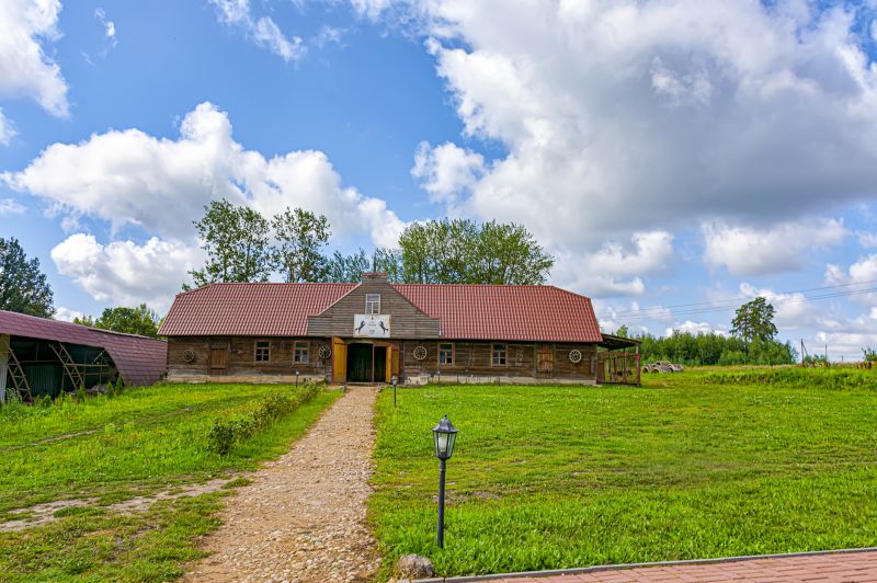 Barn Roof Construction in Leonardtown, MD